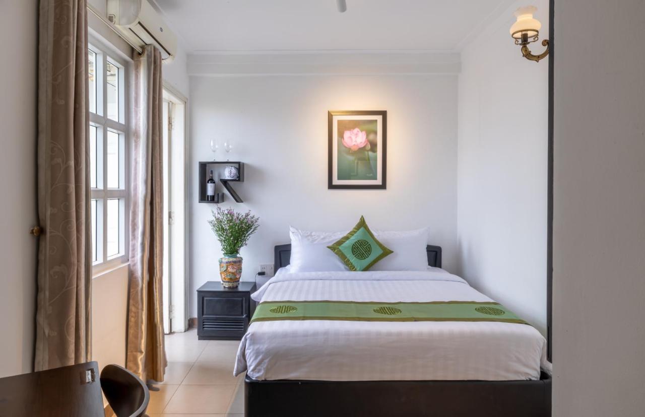 Charming Riverside Hotel Hue Εξωτερικό φωτογραφία