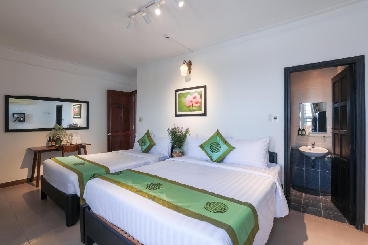 Charming Riverside Hotel Hue Εξωτερικό φωτογραφία