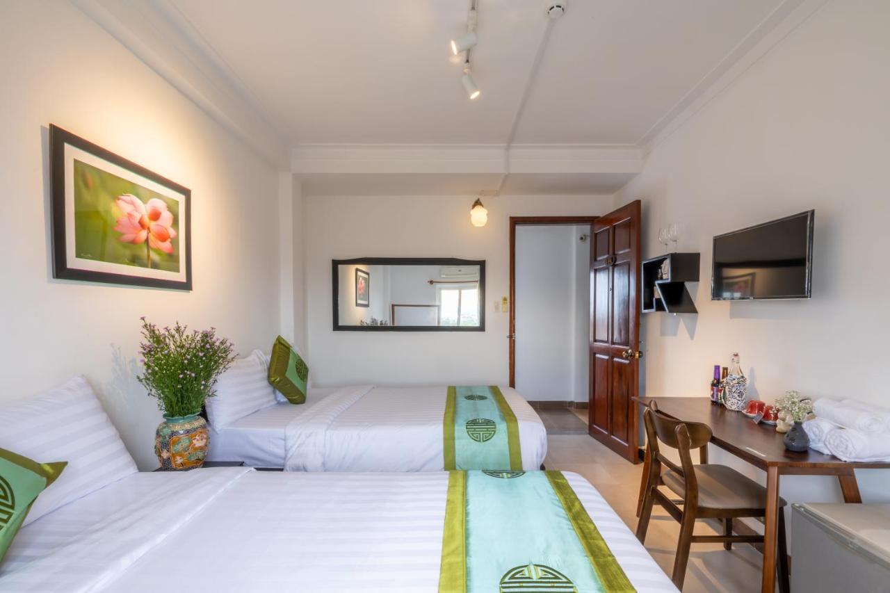 Charming Riverside Hotel Hue Εξωτερικό φωτογραφία