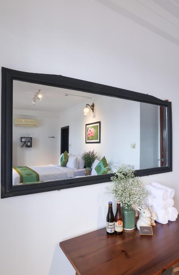 Charming Riverside Hotel Hue Εξωτερικό φωτογραφία