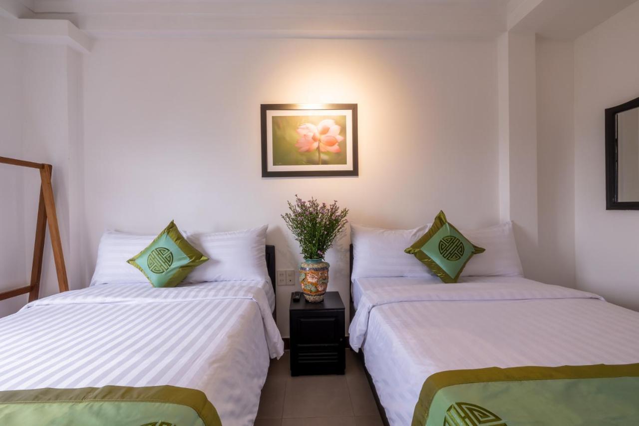 Charming Riverside Hotel Hue Εξωτερικό φωτογραφία