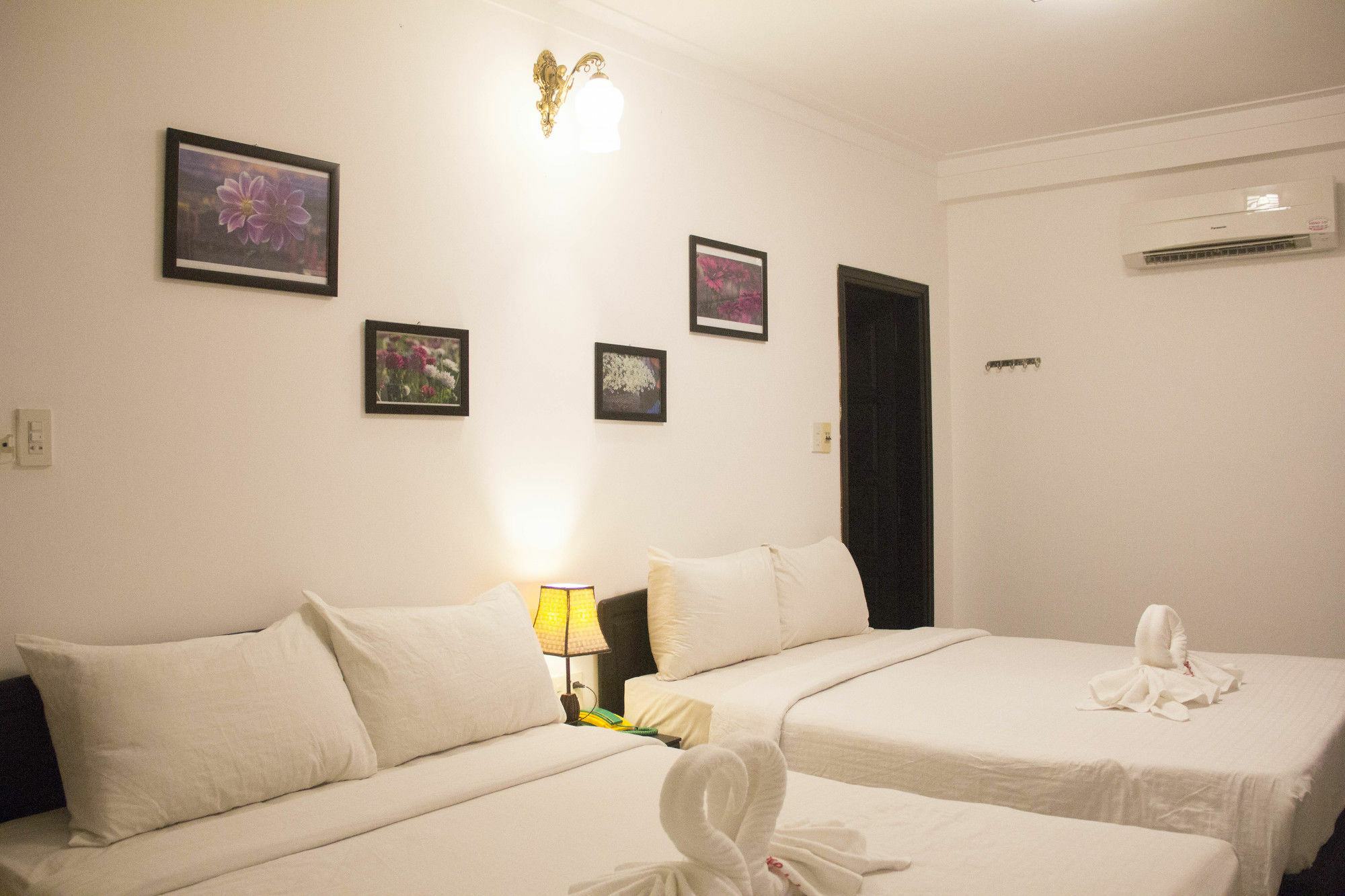 Charming Riverside Hotel Hue Εξωτερικό φωτογραφία