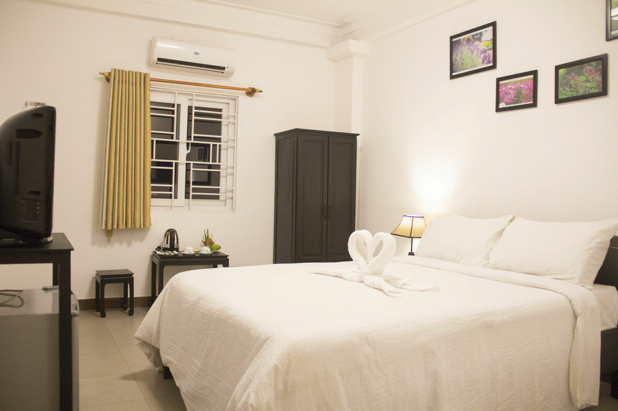Charming Riverside Hotel Hue Εξωτερικό φωτογραφία